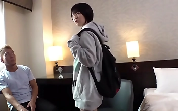 Relax In A Japanese Onsen With Two Stunning Geishas For A Steamy Threesome